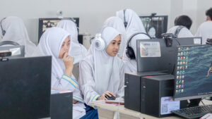 Siswa sedang mengikuti Colloquium Sister School